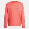 Adidas X Moon Boot rotes Langarm-T-Shirt Adidas X Moon Boot rotes Langarm-T-Shirt