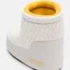 Moon Boot X Guest in Residence Icon Low No Lace White Sand Strickstiefel